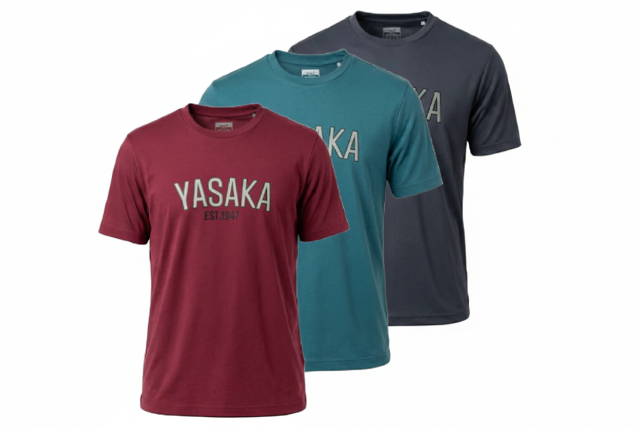 Yasaka drie shirts witte achtergrond